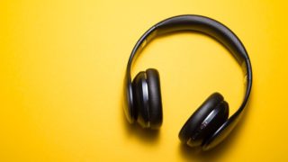音楽をイメージしたヘッドフォン