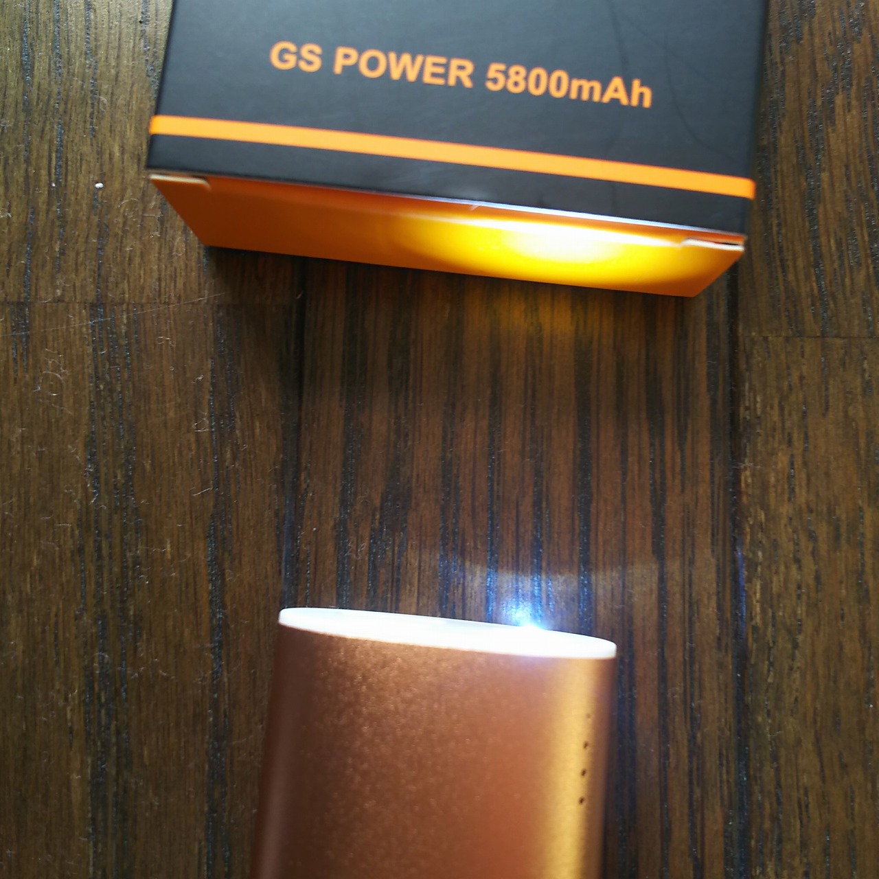 GS POWERのLEDライト点灯