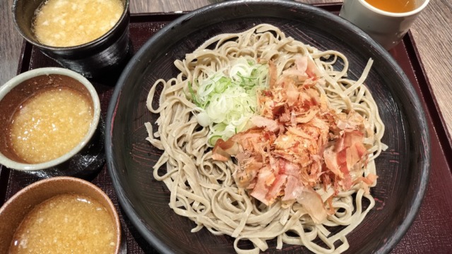 『あみだそば 福の井店』のおろしそば三昧