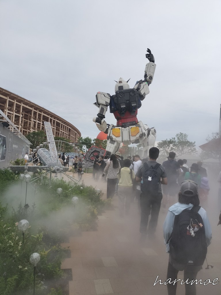 ガンダム館を出ての光景