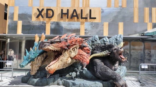 万博のモンスターハンターのディスプレイ